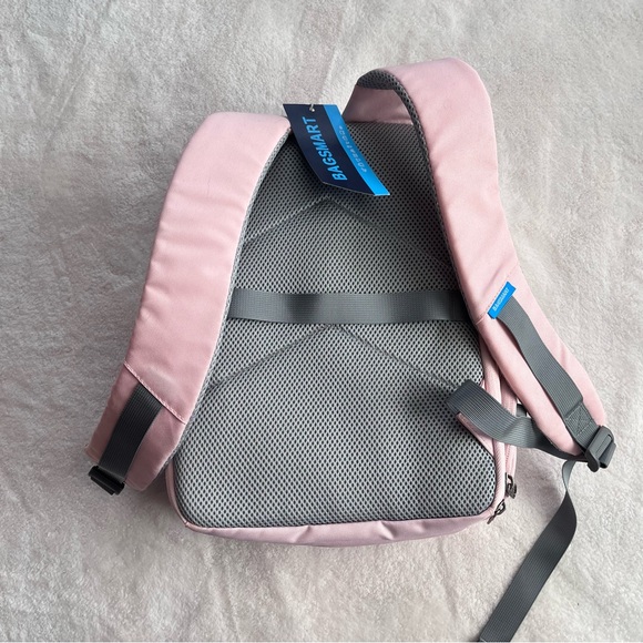 BAGSMART Camera Bag Backpack Case 13 Inch Laptop Pink Waterproof Rain Cover - Picture 3 of 10